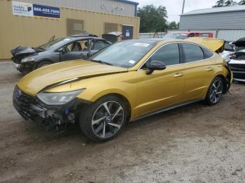  Salvage Hyundai SONATA