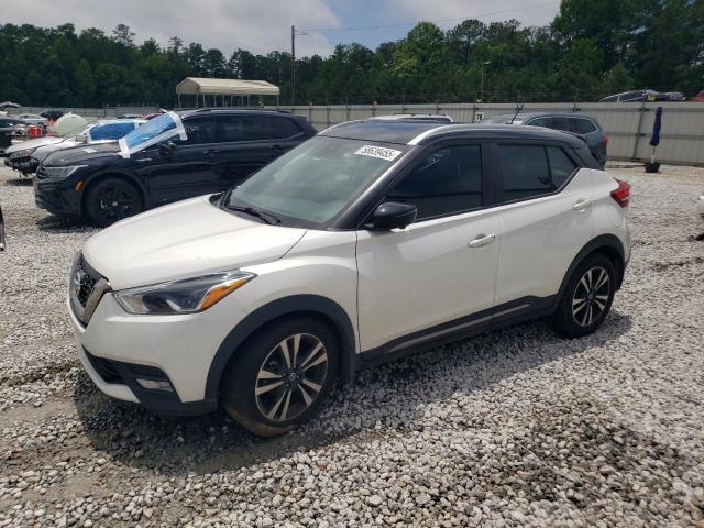  Salvage Nissan Kicks