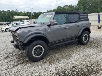  Salvage Ford Bronco