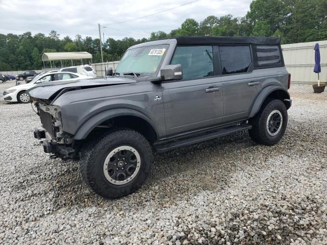  Salvage Ford Bronco