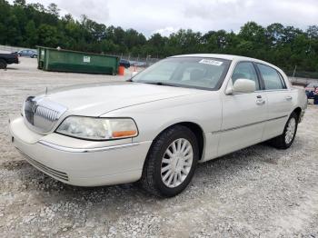  Salvage Lincoln Towncar