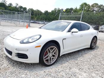  Salvage Porsche Panamera