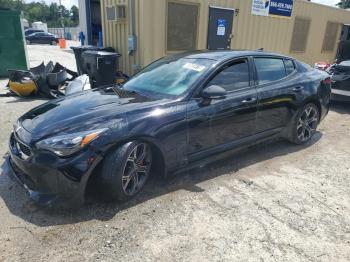  Salvage Kia Stinger