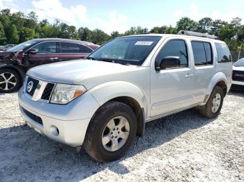  Salvage Nissan Pathfinder