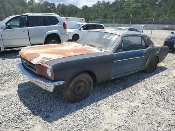  Salvage Ford Mustang