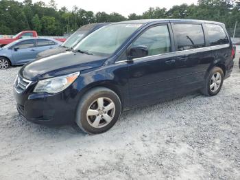  Salvage Volkswagen Routan