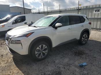  Salvage Nissan Rogue