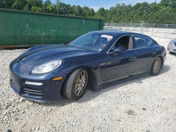  Salvage Porsche Panamera