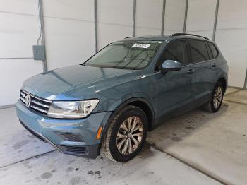  Salvage Volkswagen Tiguan