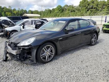  Salvage Porsche Panamera