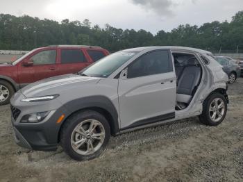  Salvage Hyundai KONA