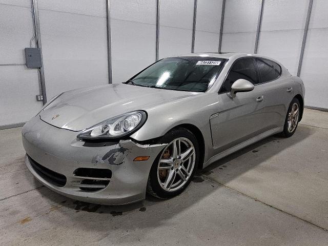  Salvage Porsche Panamera