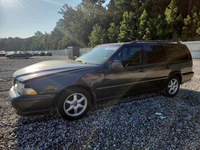  Salvage Volvo V70