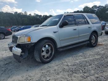  Salvage Ford Expedition