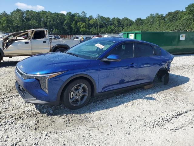  Salvage Kia K4 Lx
