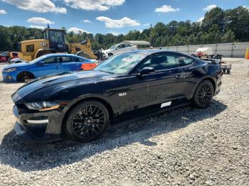  Salvage Ford Mustang
