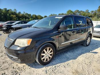  Salvage Chrysler Minivan