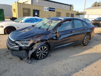  Salvage Volkswagen Jetta
