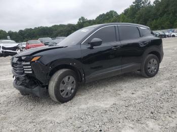  Salvage Nissan Kicks