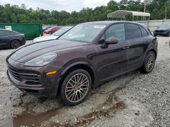  Salvage Porsche Cayenne
