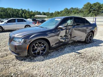  Salvage Chrysler 300