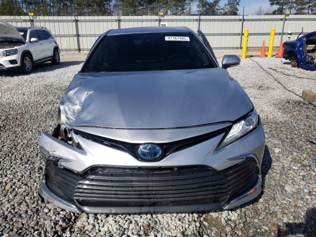 Toyota Camry Xle Image 7