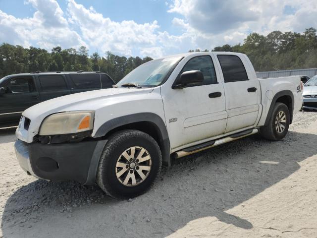  Salvage Mitsubishi Raider