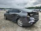 Chrysler 200 Limited Image 2