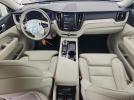 Volvo Xc60 B6 In B6 Inscription Image 12