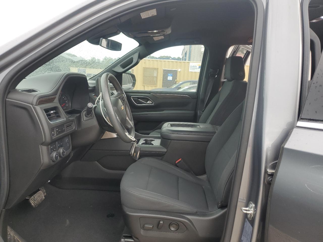 Chevrolet Tahoe K1500 Image 3