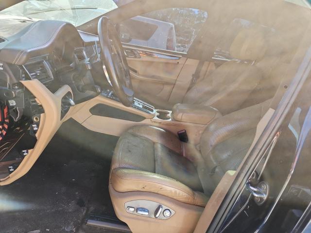 Porsche Macan Image 8