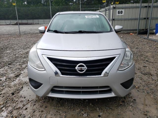 Nissan Versa S Image 12