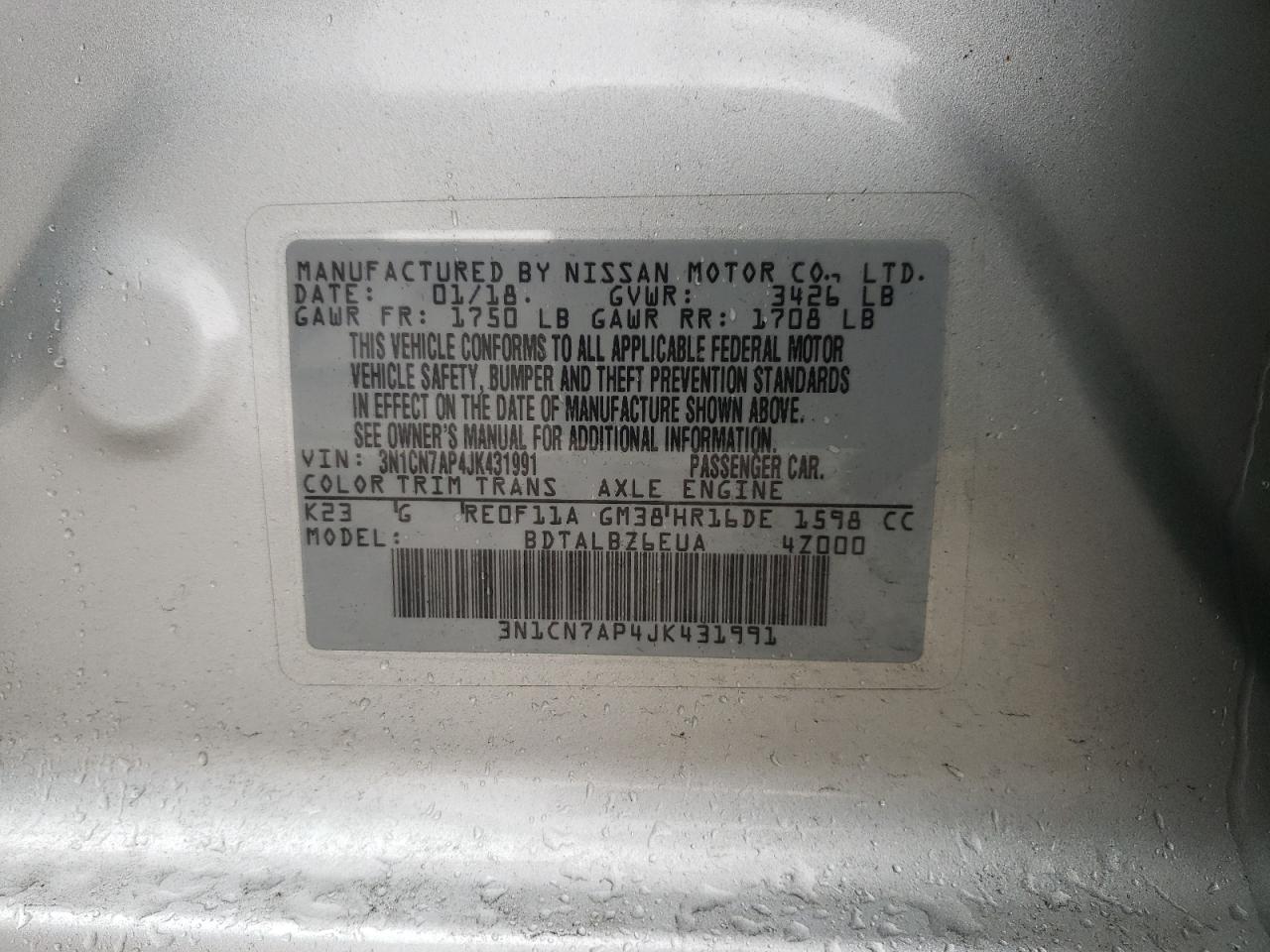 Nissan Versa S Image 7