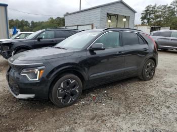  Salvage Kia Niro