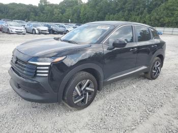  Salvage Nissan Kicks