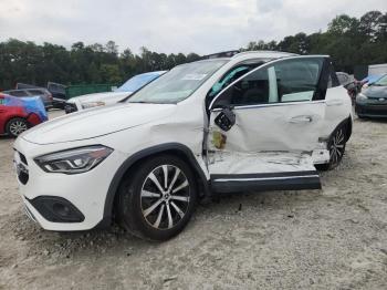  Salvage Mercedes-Benz GLA