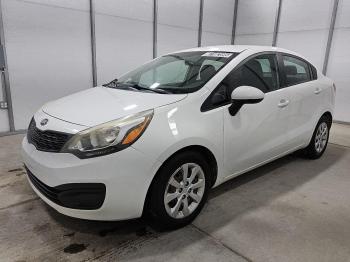  Salvage Kia Rio