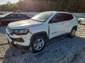  Salvage Jeep Compass