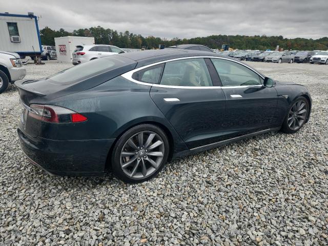 Tesla Model S Image 12