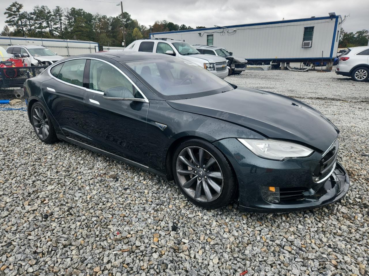 Tesla Model S Image 7