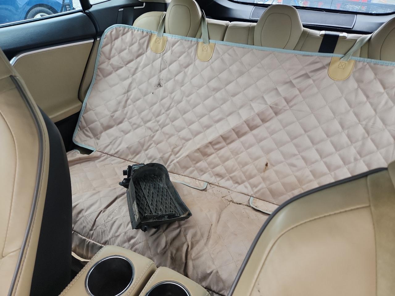 Tesla Model S Image 9