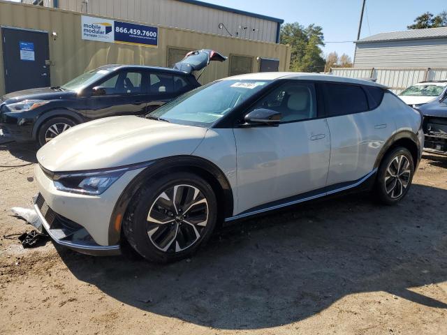  Salvage Kia EV6