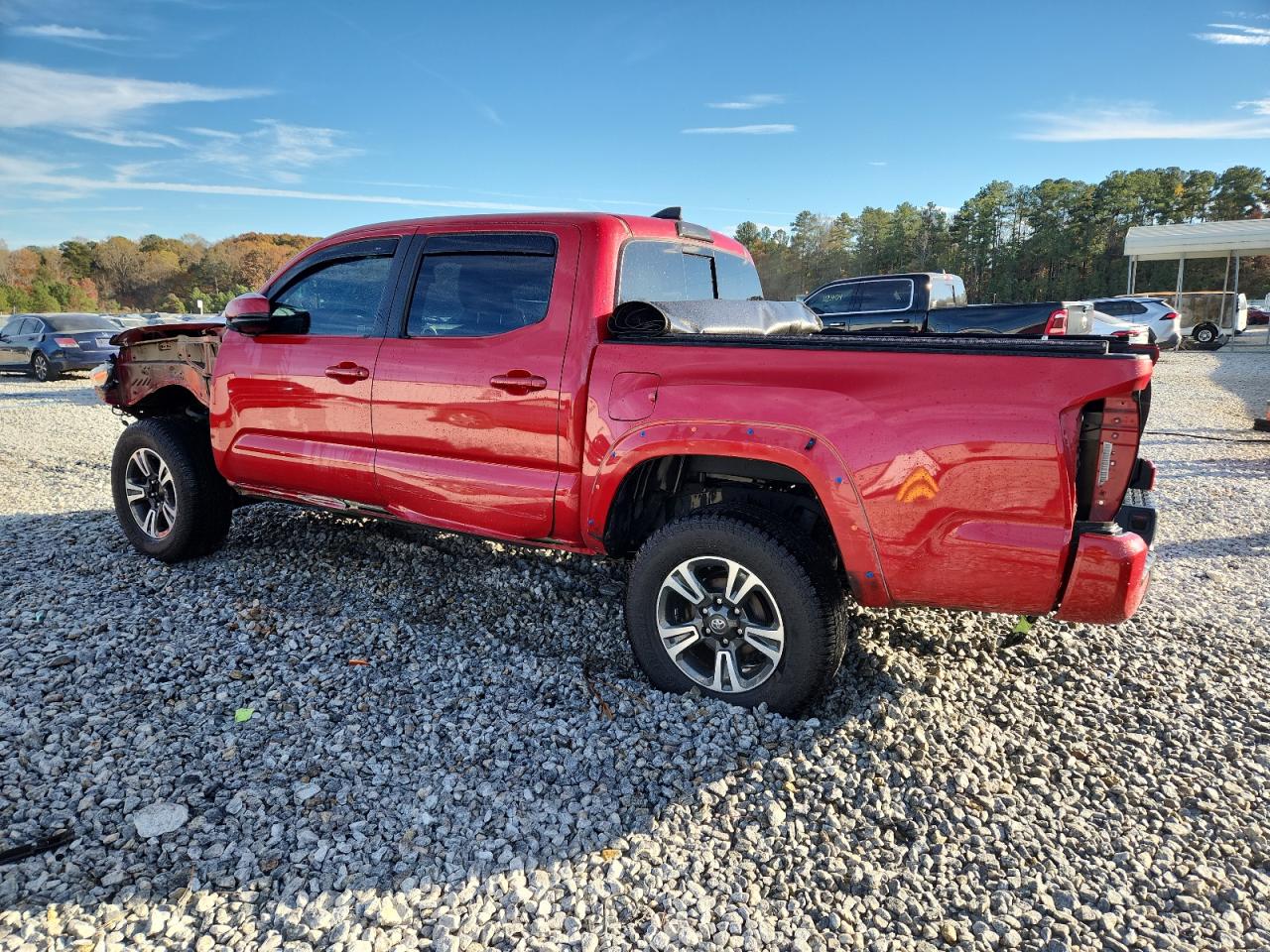 Toyota Tacoma Double Cab Image 8