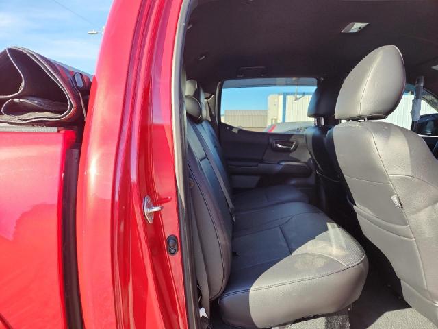 Toyota Tacoma Double Cab Image 10