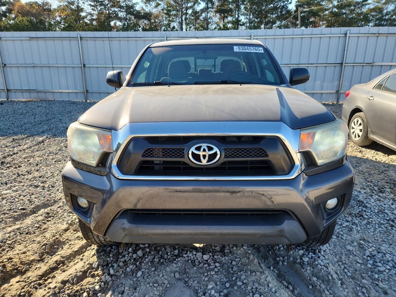Toyota Tacoma Double Cab Image 6
