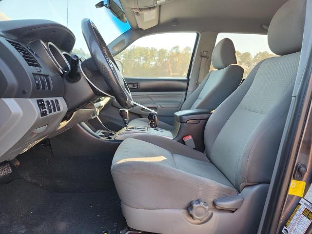 Toyota Tacoma Double Cab Image 9