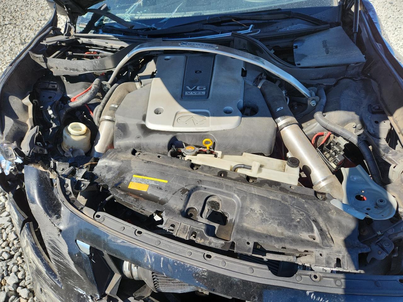 INFINITI G37 Image 12