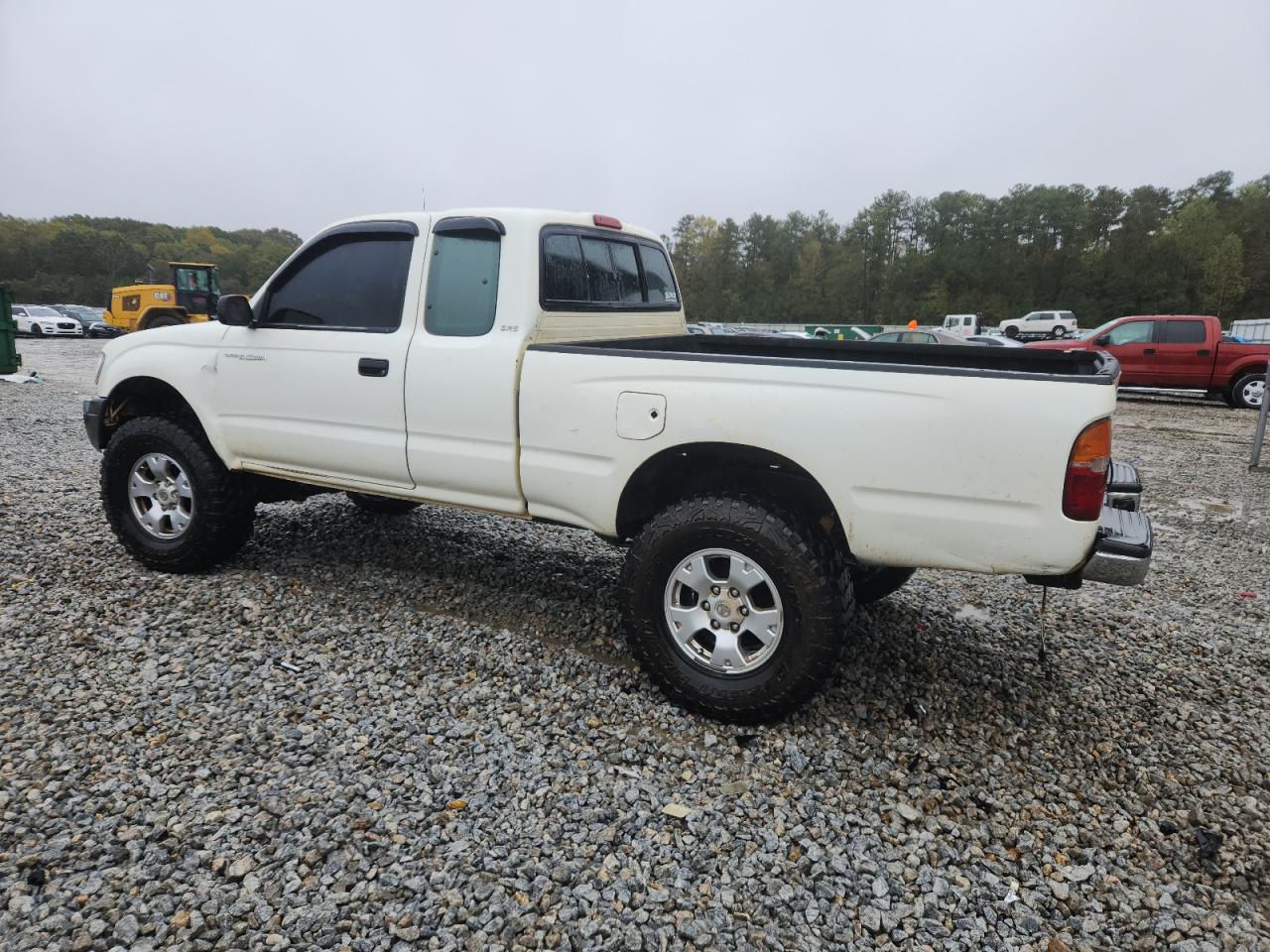 Toyota Tacoma Xtracab Image 3