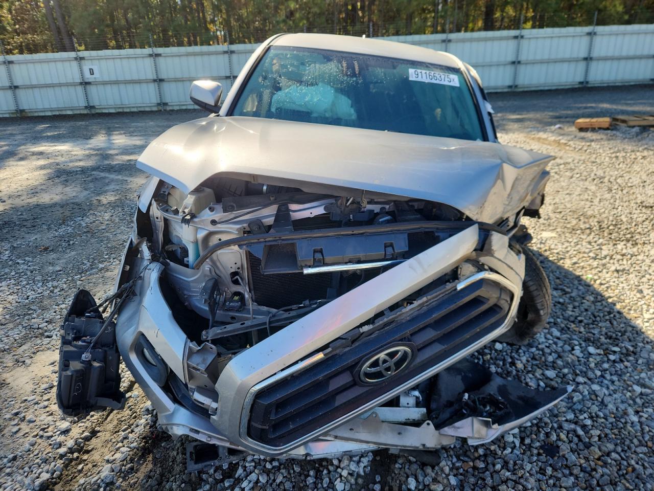 Toyota Tacoma Double Cab Image 10