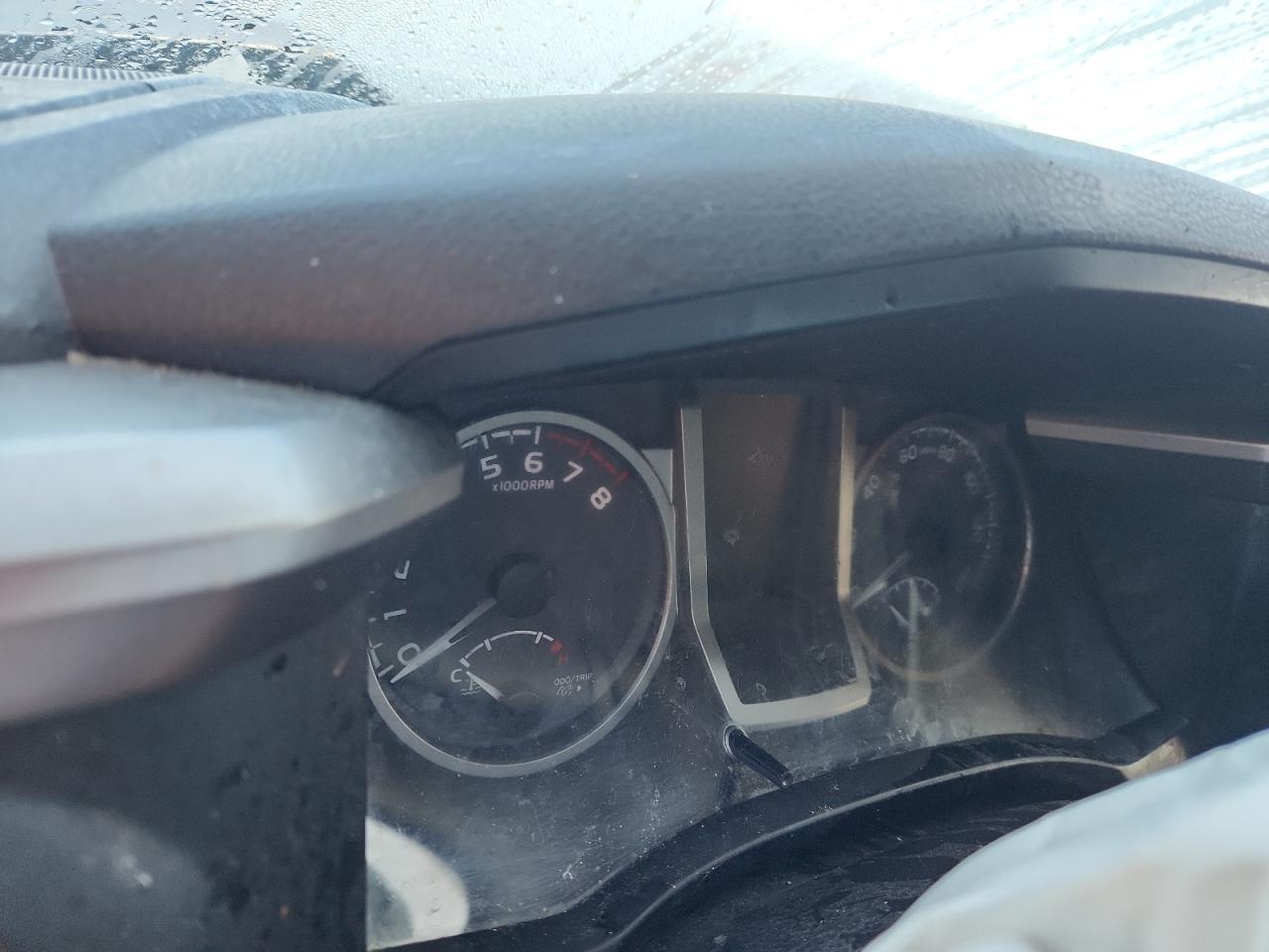 Toyota Tacoma Double Cab Image 4